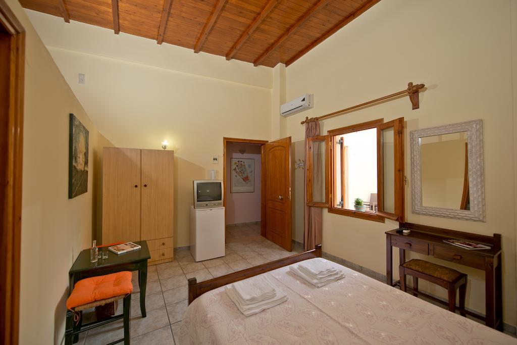 Katerina Traditional Rooms Chania  ห้อง รูปภาพ