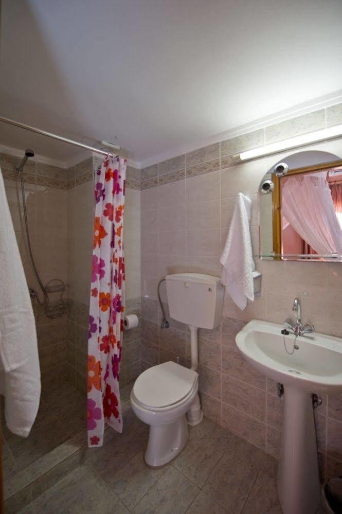 Katerina Traditional Rooms Chania  ภายนอก รูปภาพ