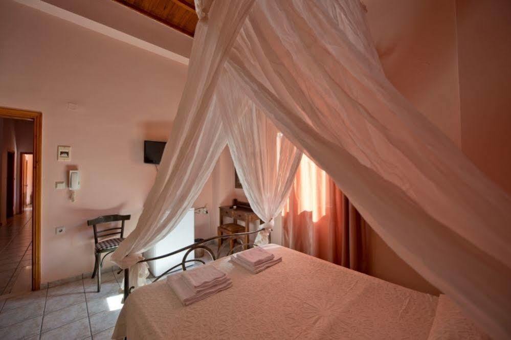 Katerina Traditional Rooms Chania  ภายนอก รูปภาพ