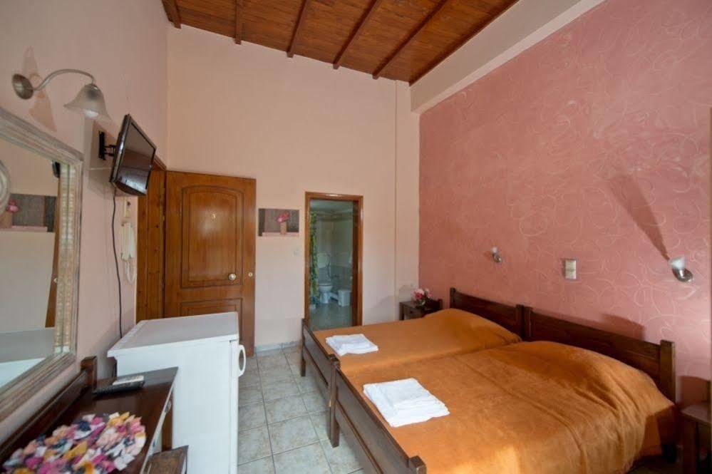 Katerina Traditional Rooms Chania  ภายนอก รูปภาพ