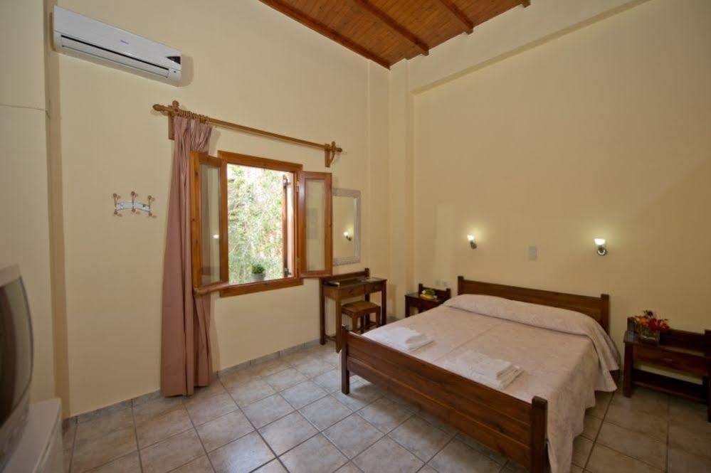 Katerina Traditional Rooms Chania  ภายนอก รูปภาพ